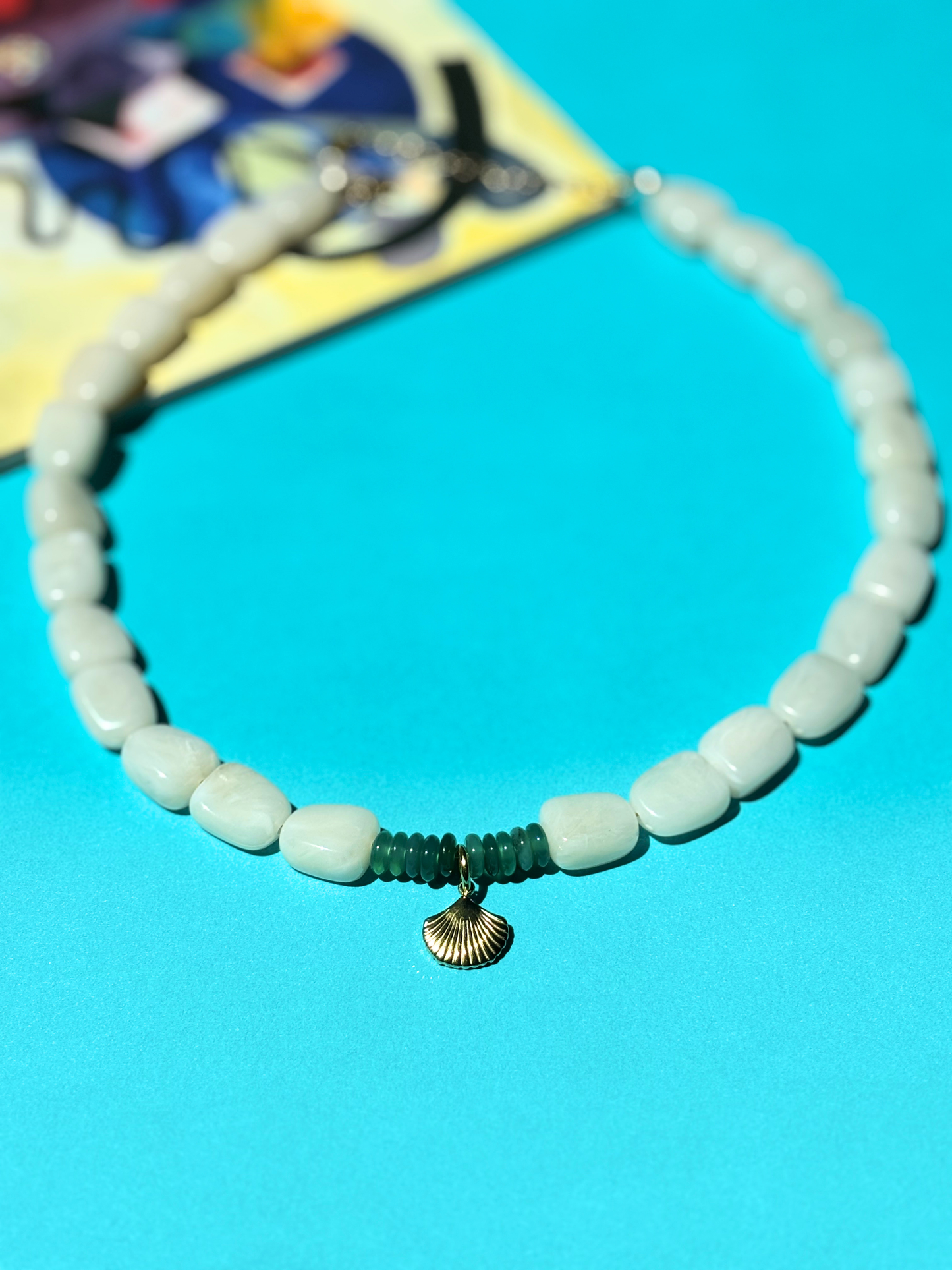 Collier Promenade
