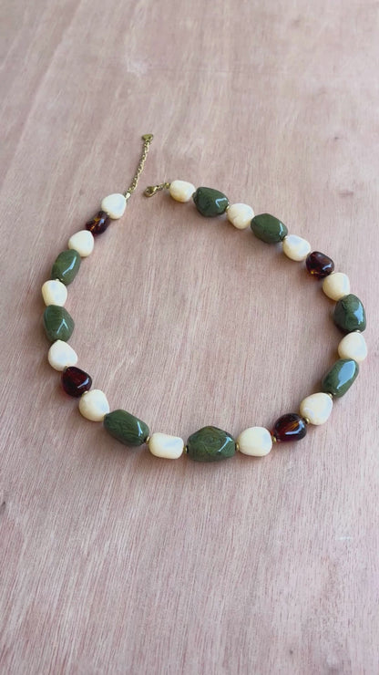 Collier Olivia